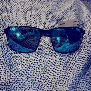 Brand new never been worn